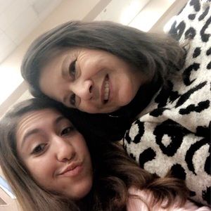 Meet your Posher, Mianda